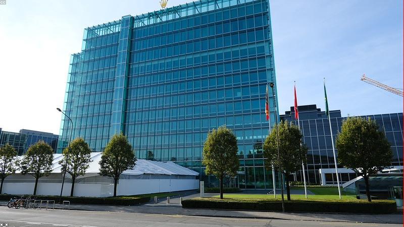 91网页版全球网络节点与多线路连接示意